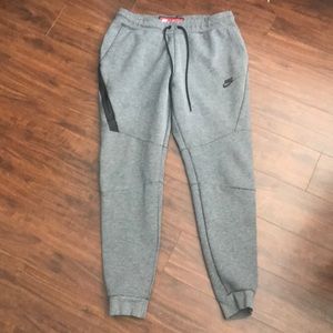 Nike Tech Fleece Pants